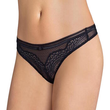 Triumph Beauty-Full Darling String Black